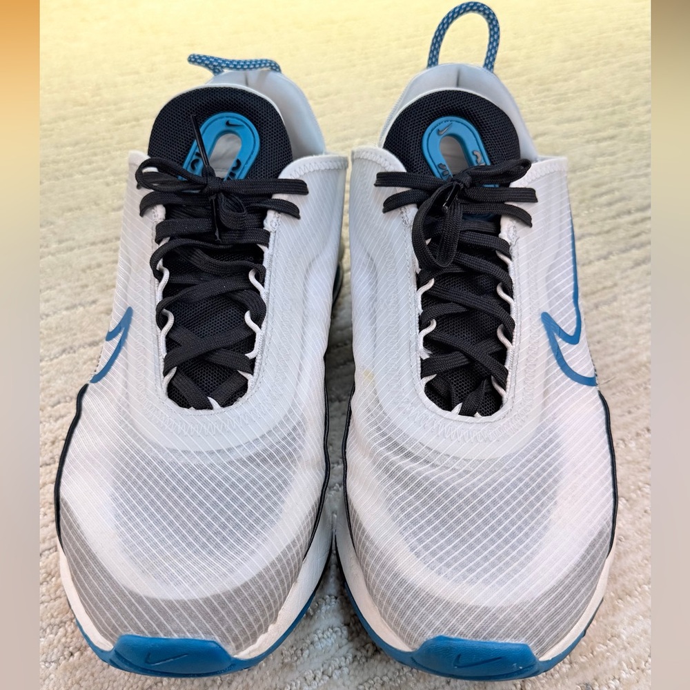 Nike AirMax 2090 - Picture 2 of 14